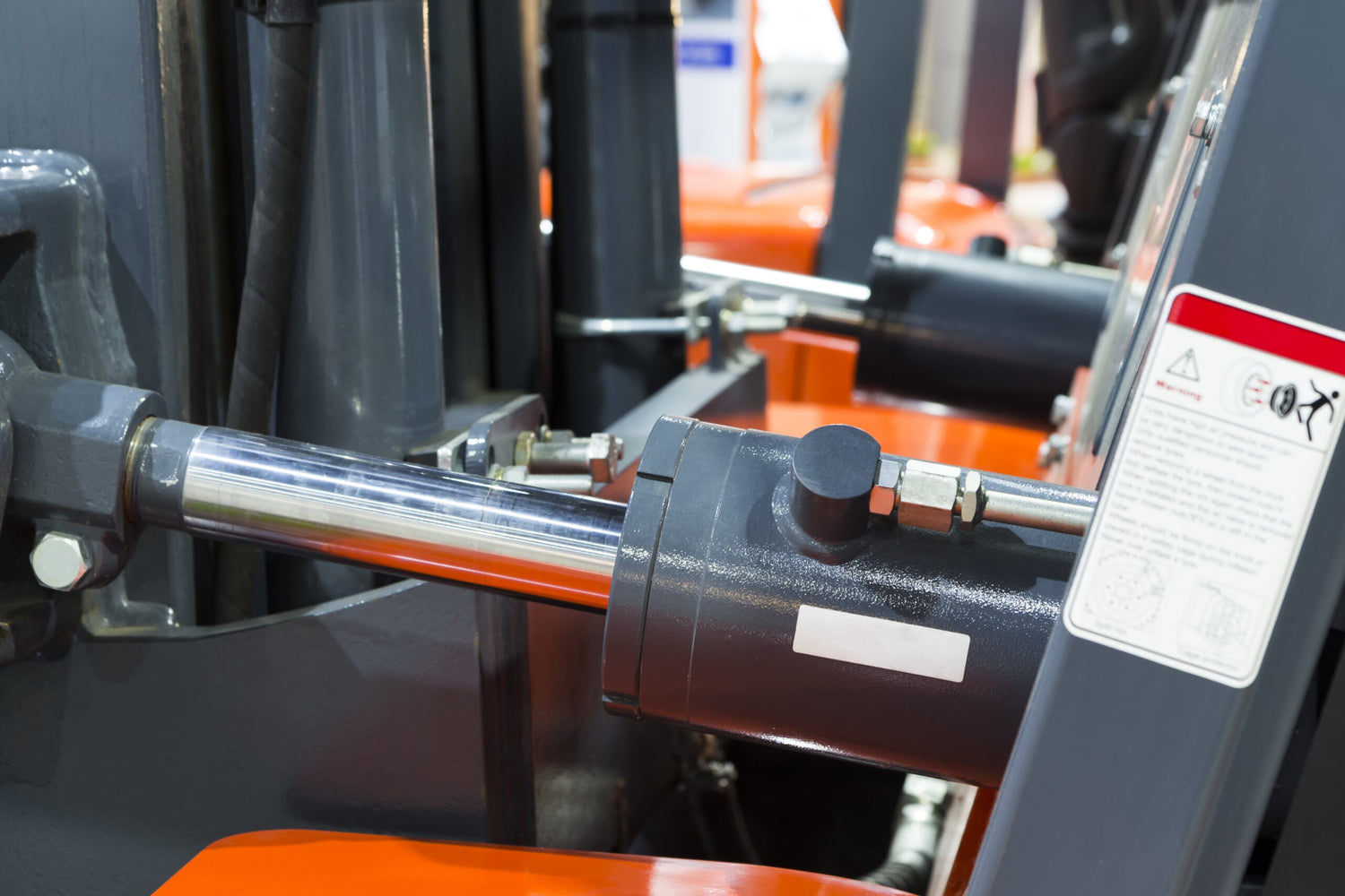 The Complete Guide to Forklift Hydraulic System Repair and Rebuilds