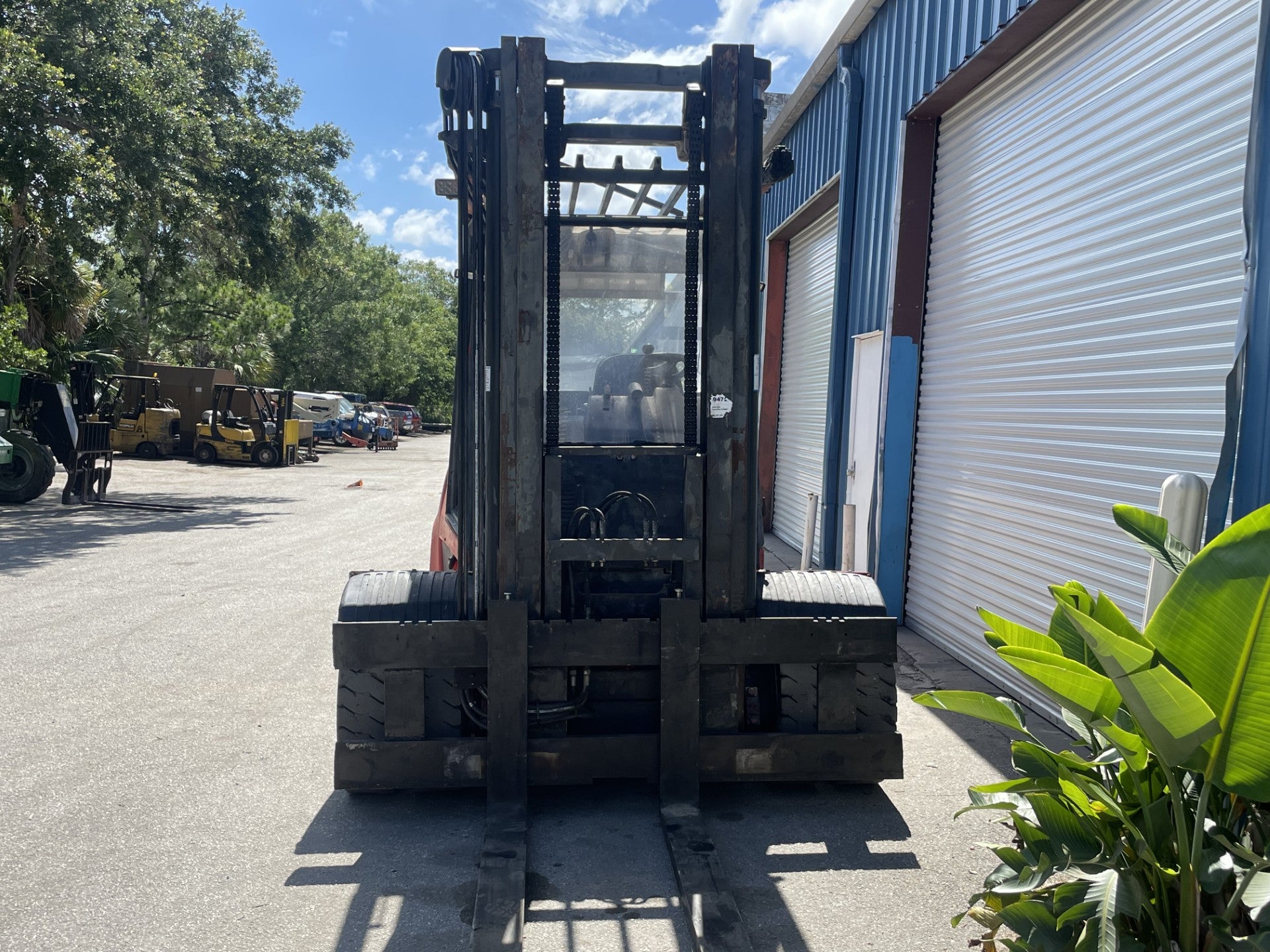 Montacargas diésel Linde H70D 2007 de 15,500 lb con neumáticos de doble rueda