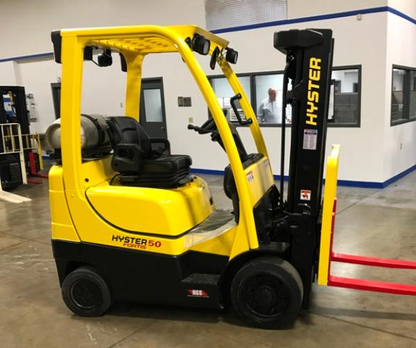 2005 Hyster S50FT 5000 lb. Forklift w/ Sideshift 189"H