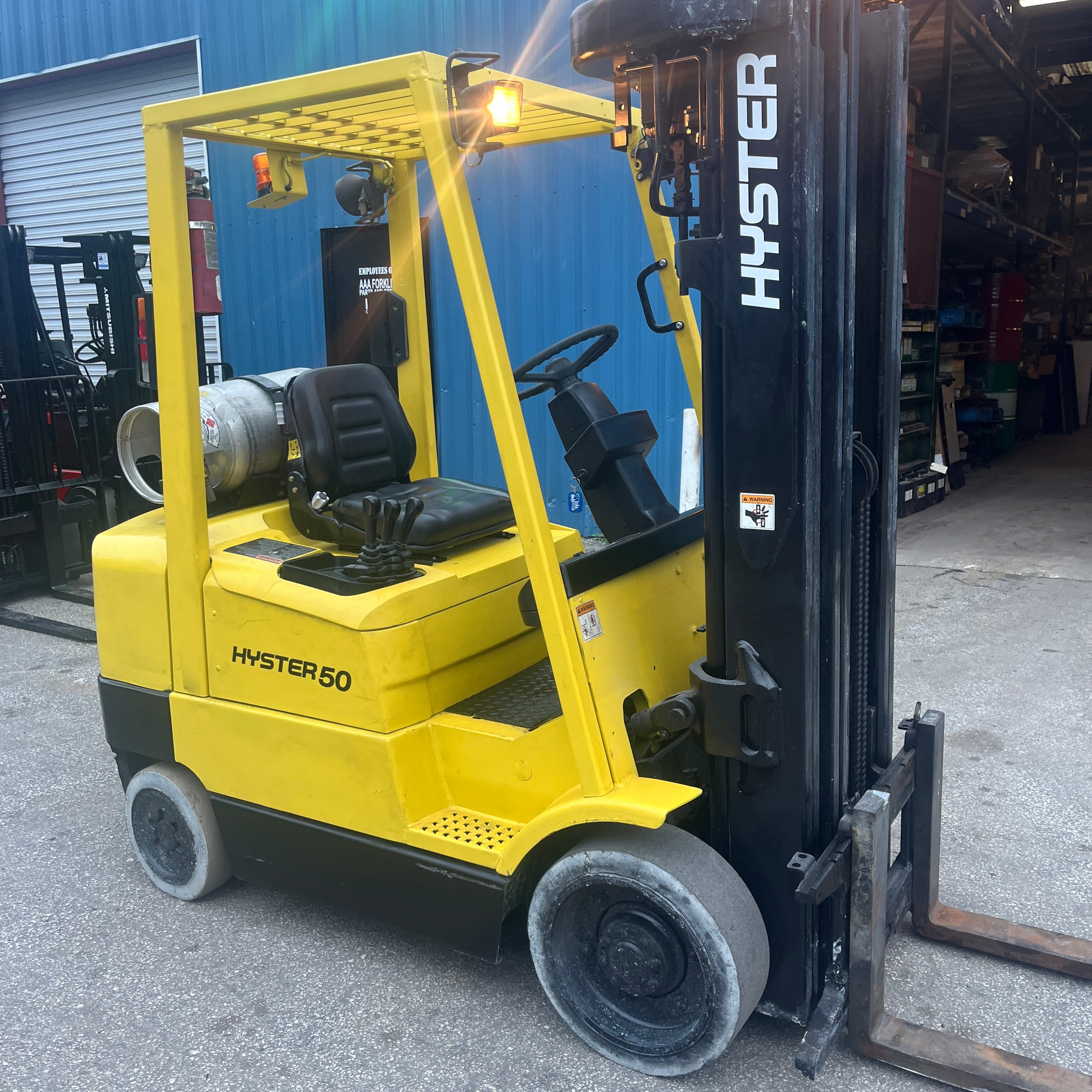 Hyster S50XM 5000 lb. LPG Forklift w/ Sideshift & Quad Mast 240"H