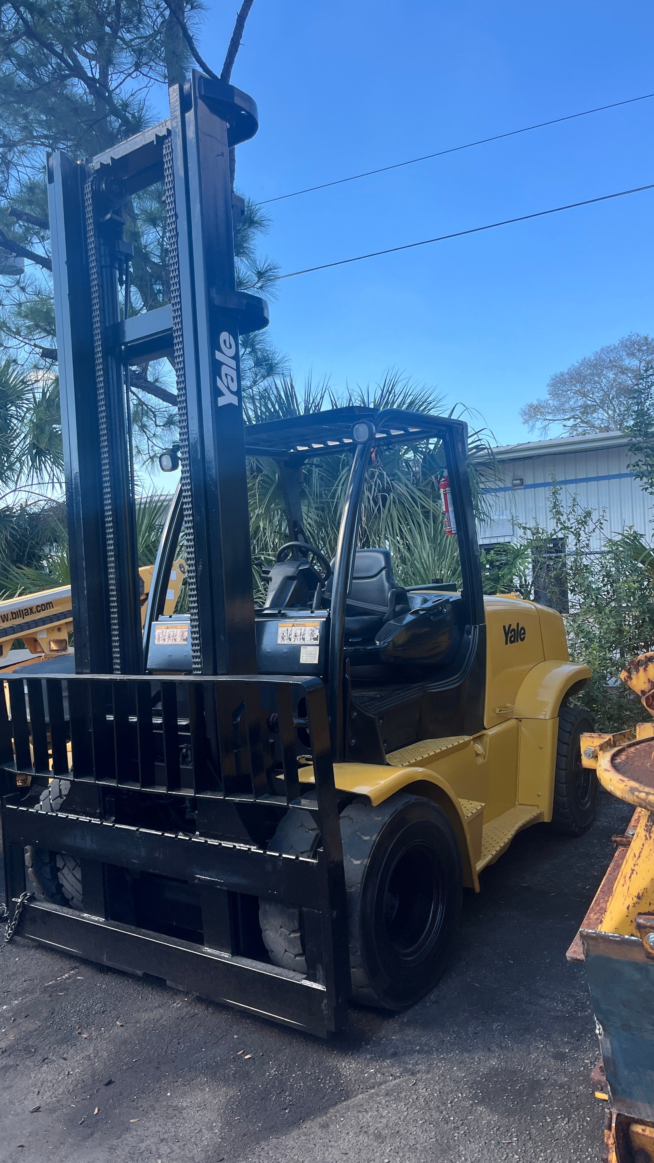 REFURBISHED 2008 Yale GDP155VX 15,500 lb. Diesel Forklift w/ Sideshift & Dual Wheel 212.6"H