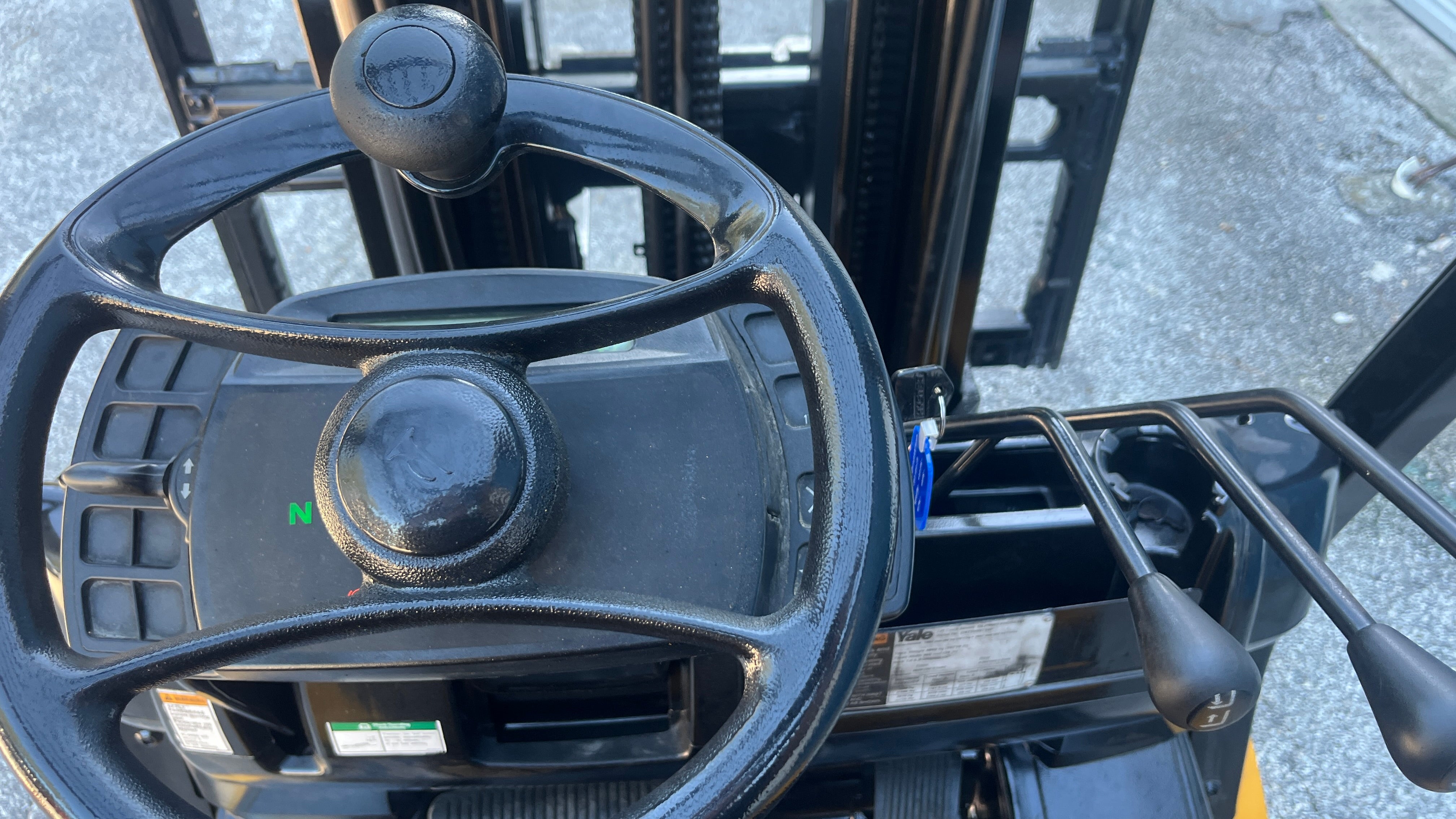 2016 Yale GLP060VX 6000 lb. LPG Forklift w/ Sideshift 189"H