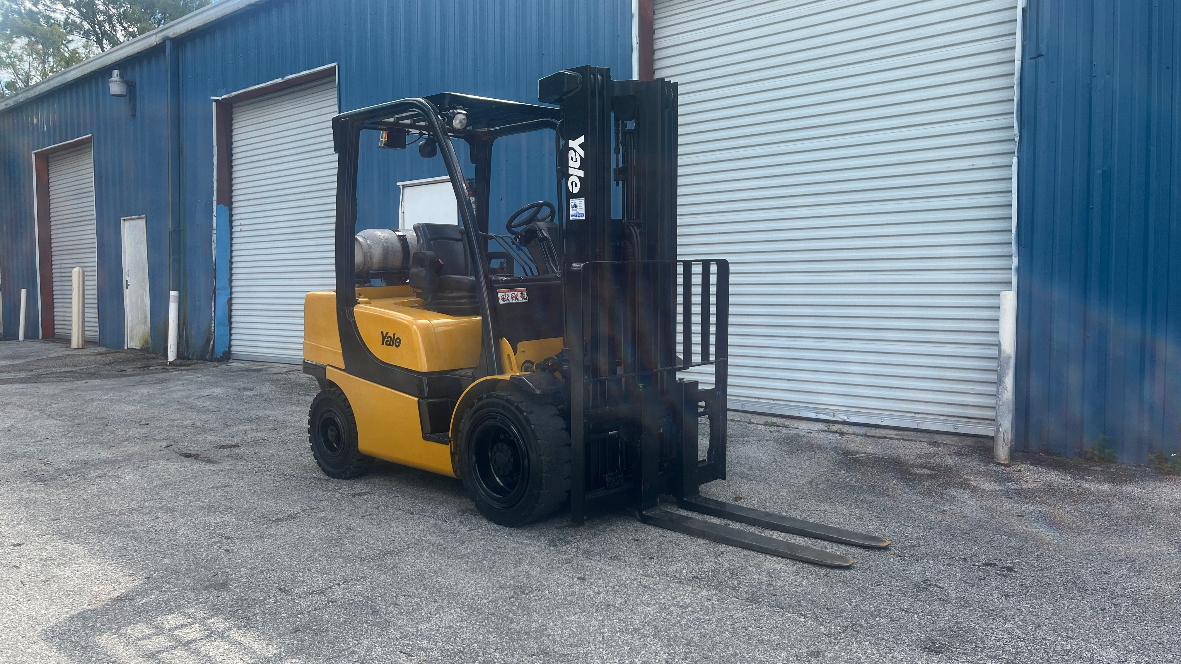 2016 Yale GLP060VX 6000 lb. LPG Forklift w/ Sideshift 189"H