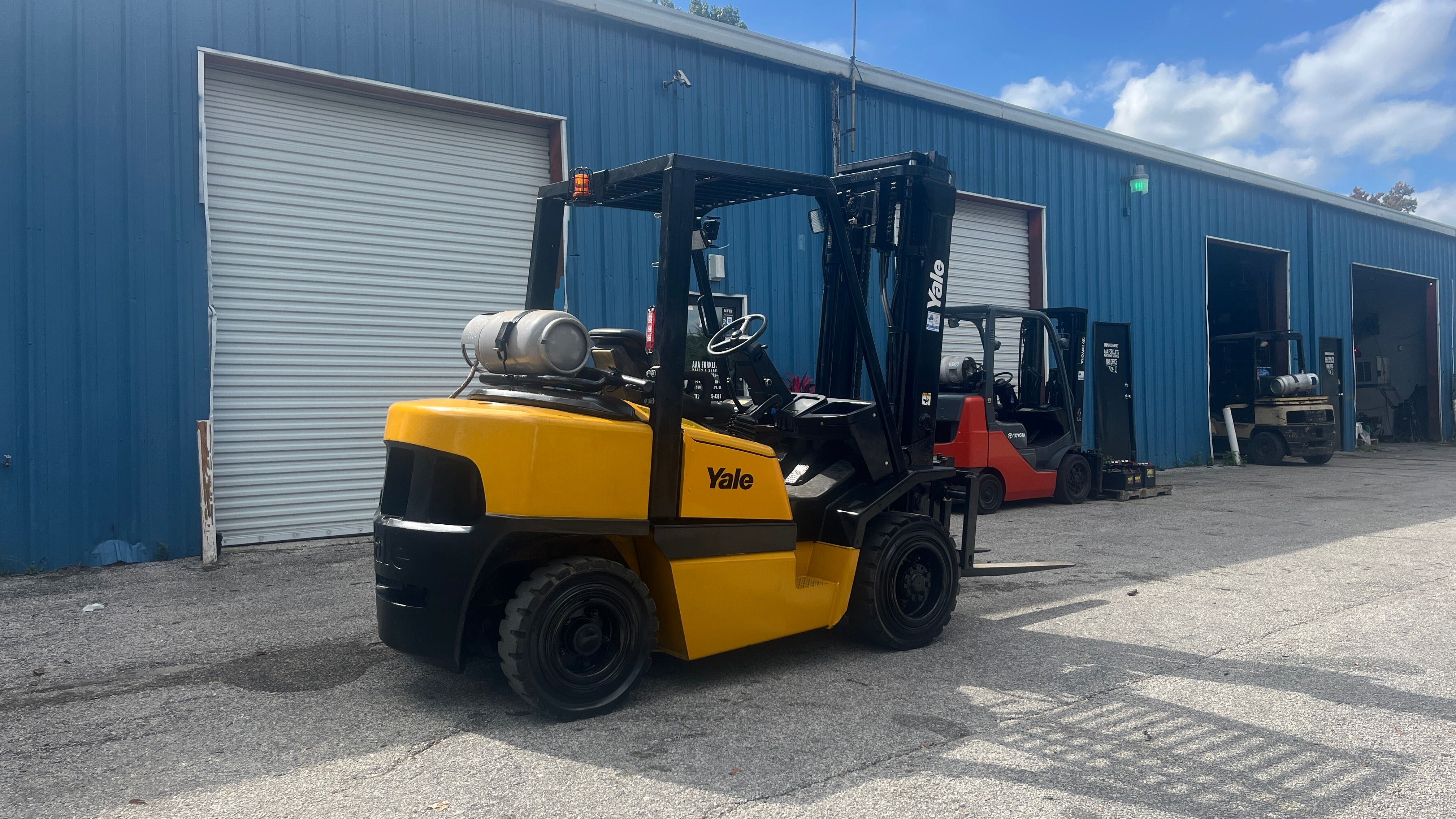 2006 Yale GLP080LJ 8,000 lb. LPG Forklift w/ Sideshift 173"H