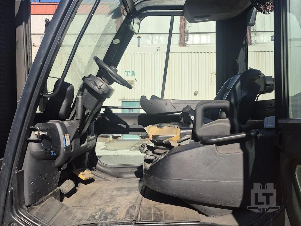 Montacargas diésel Yale GDP155VX 2008 REACONDICIONADO de 15,500 lb con desplazamiento lateral y rueda doble de 212.6"H