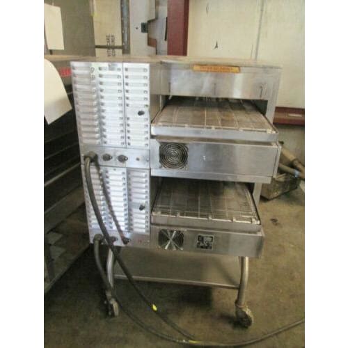 Blodgett Double Stack 18 Electric Conveyor Pizza Oven 240V 1ph - Other