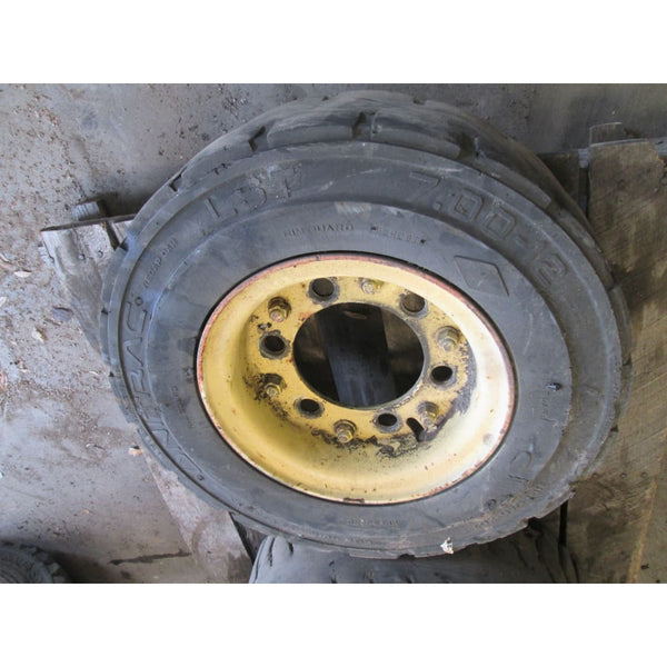 Caterpillar Dual Wheels And Tires - Parts