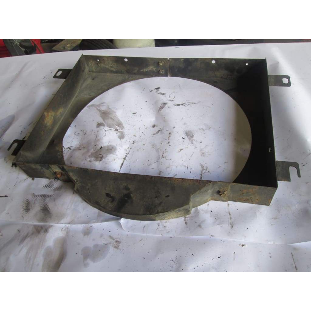Nissan Gas Fan Shroud - Parts
