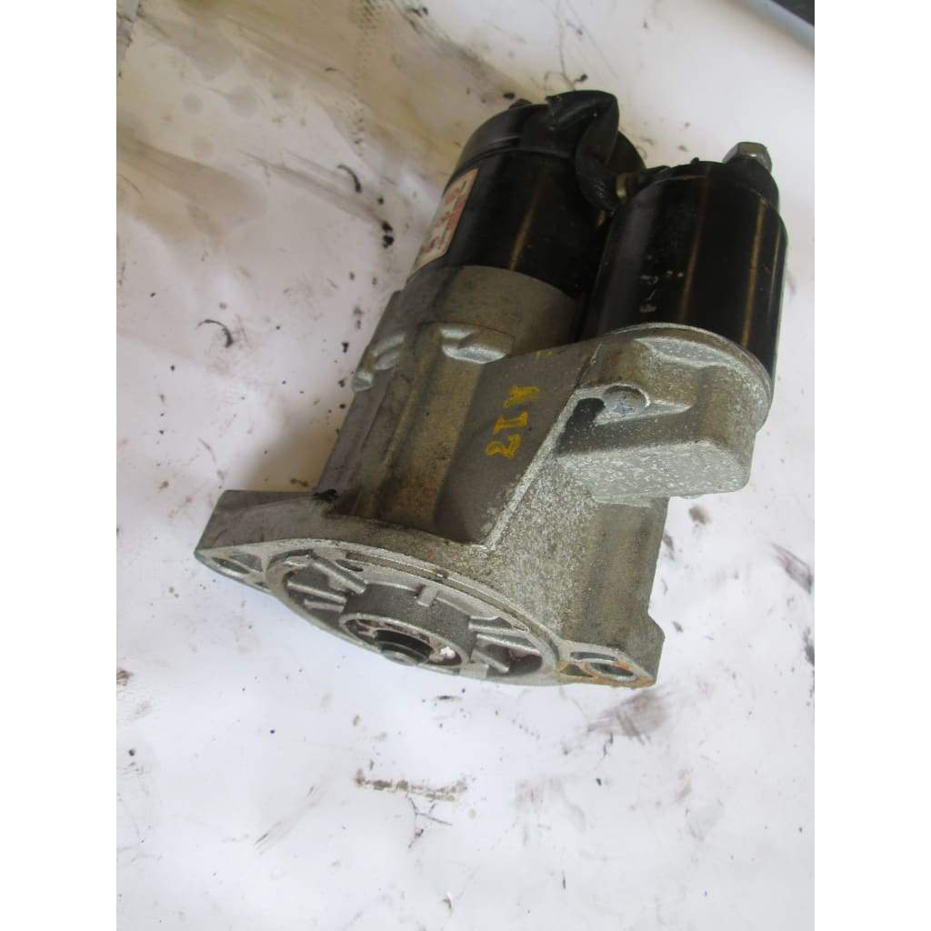 Nissan Gas Starter - Parts