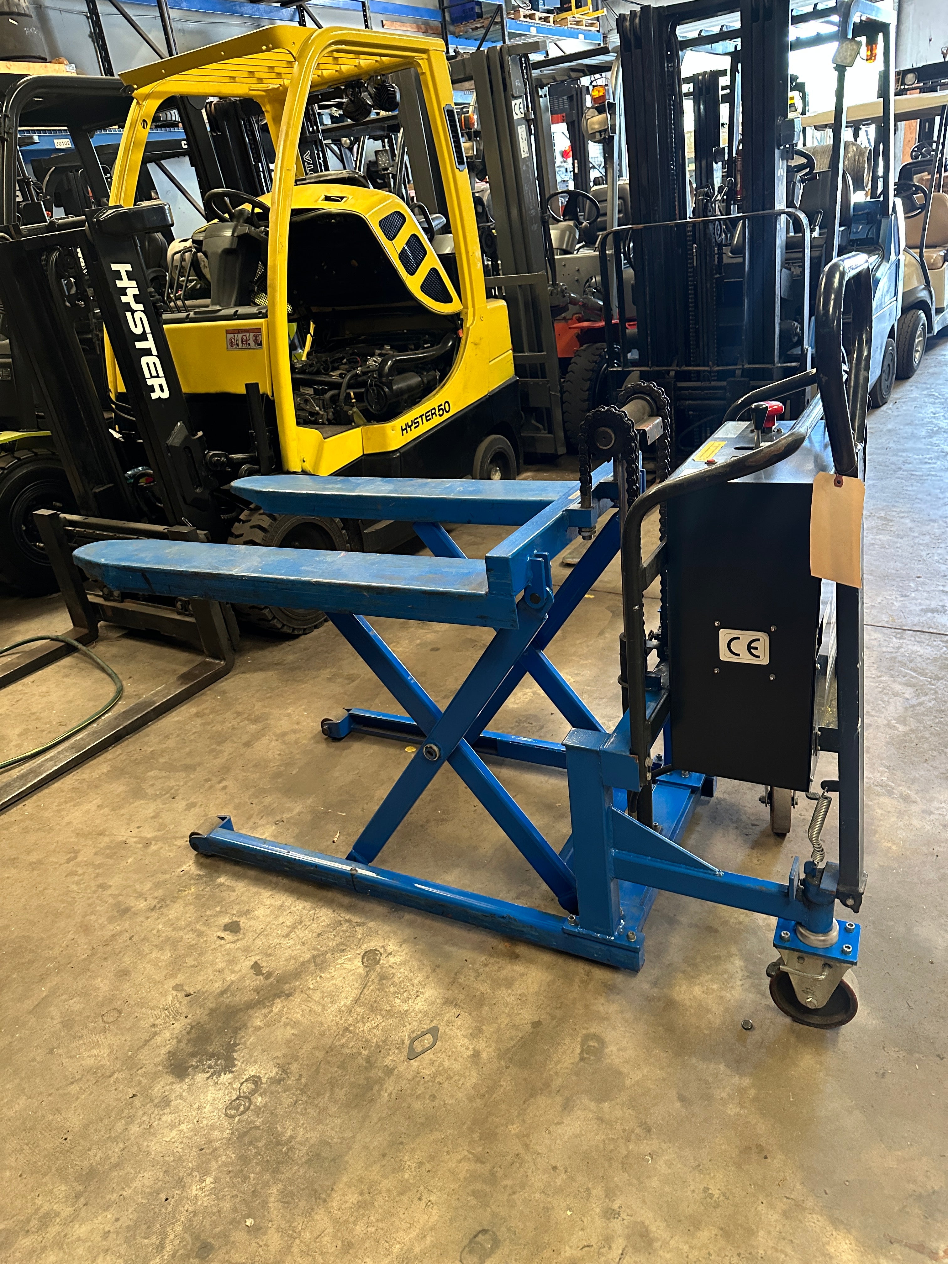 2014 Yale MPB040 4000 libras. Transpaleta Eléctrica BATERÍAS NUEVAS