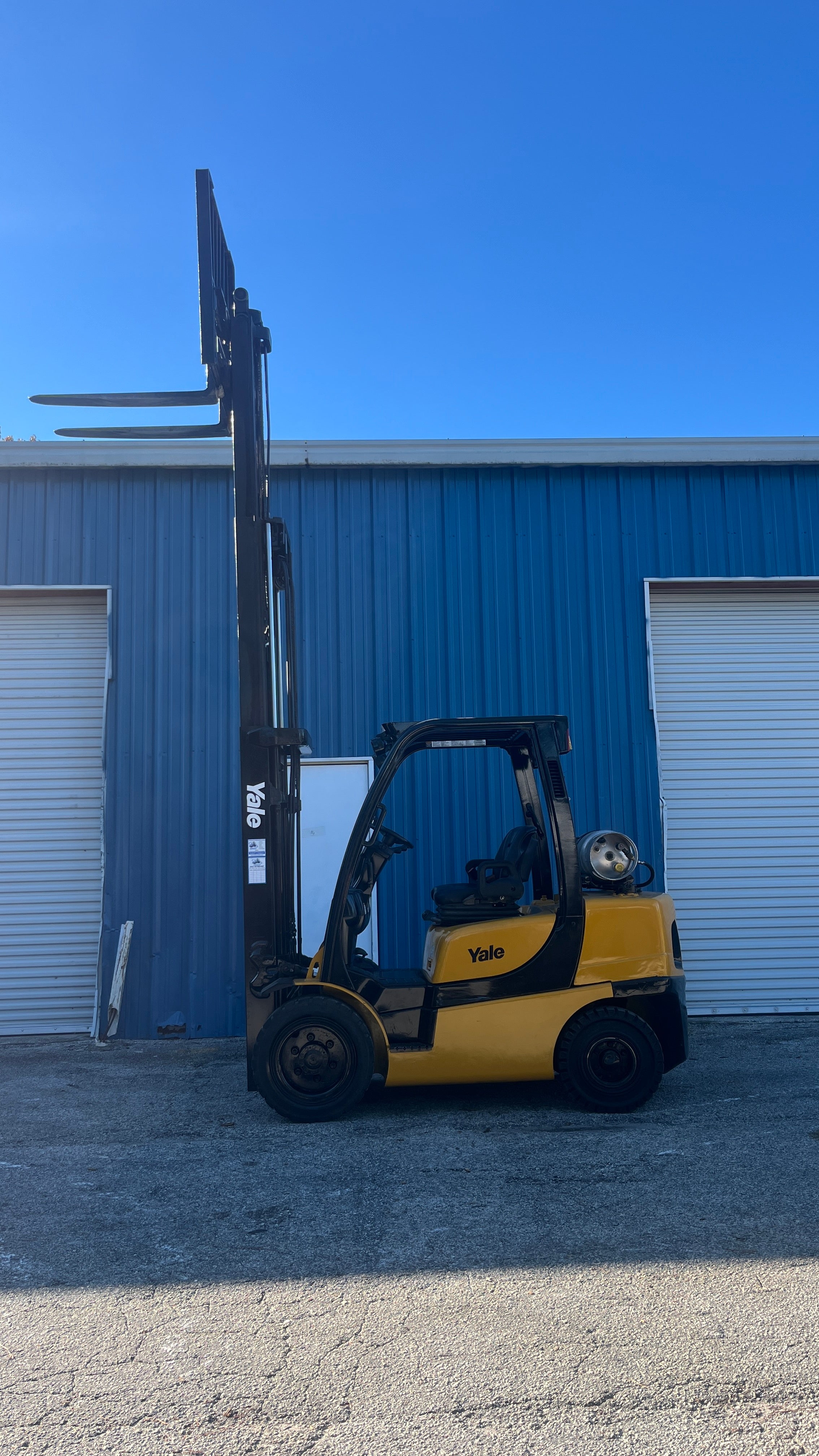 2016 Yale GLP060VX 6000 lb. LPG Forklift w/ Sideshift 189"H