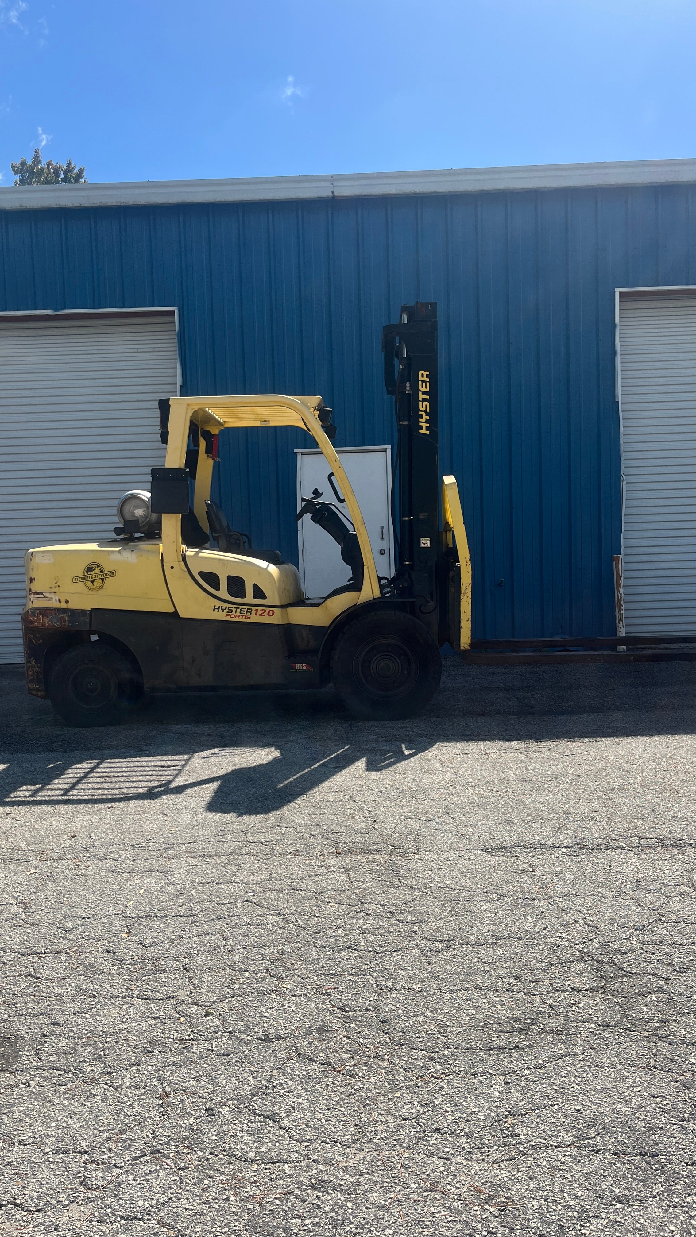 2014 Hyster H120FT 12,000 lb. LPG Forklift w/ Sideshift & Solid Pneumatic 157"H