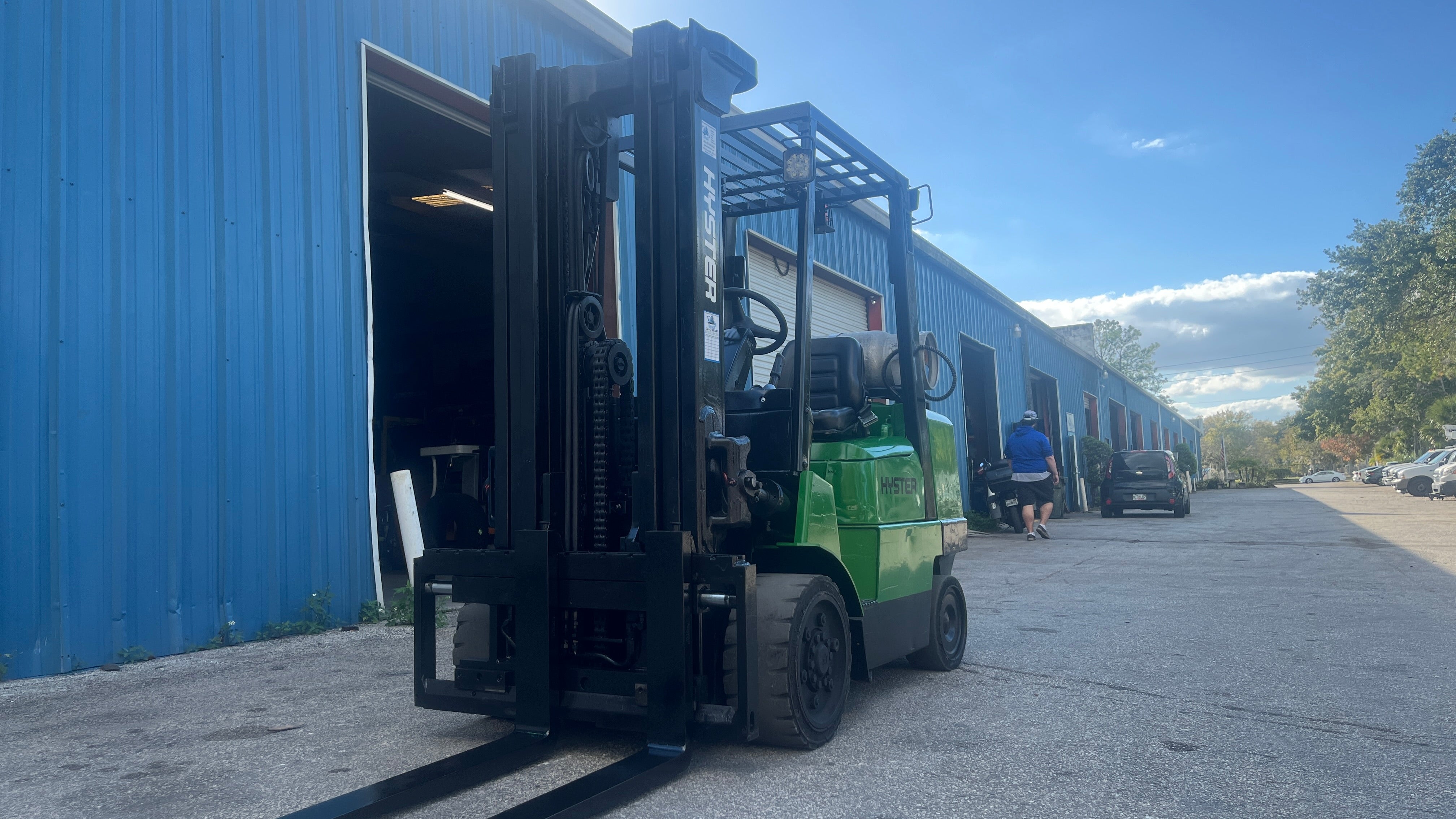 2004 Hyster S80XM 8000lb. LPG Forklift w/ Sideshift 185"H