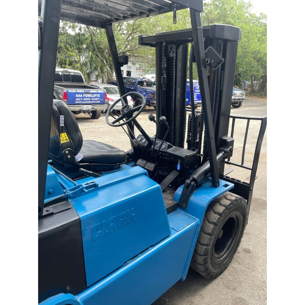 Clark C500-Y60D 6000 lb. Diesel Forklift w/ Sideshift & Solid Pneumatic Tires - Forklifts