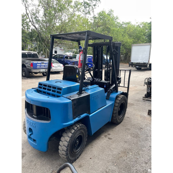 Clark C500-Y60D 6000 lb. Diesel Forklift w/ Sideshift & Solid Pneumatic Tires - Forklifts