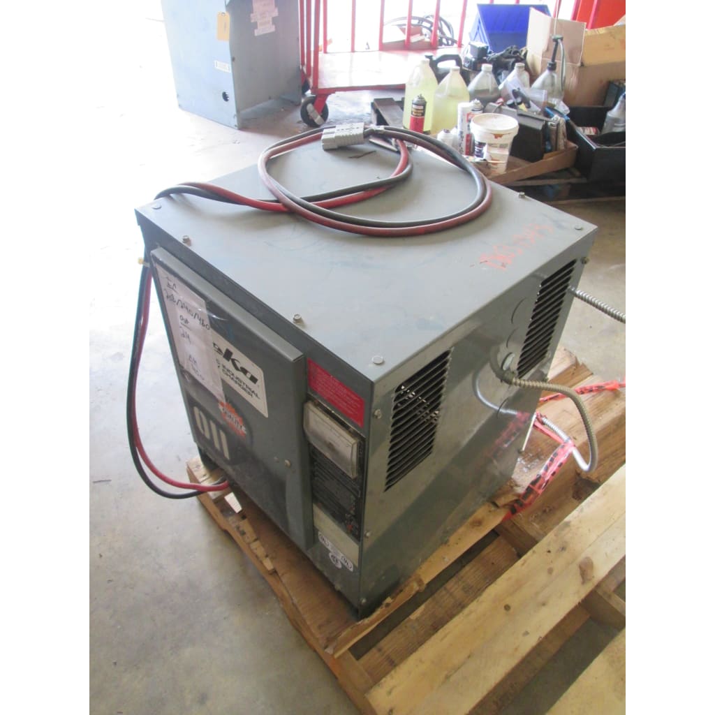 Deka 24V Electric Forklift Battery Charger 510AH 208/240/480 1ph - Chargers