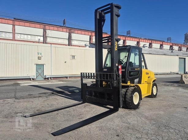 2016 Yale GP175VX 17,500 lb. LPG Forklift w/ Sideshift & Dual Wheel 219"H