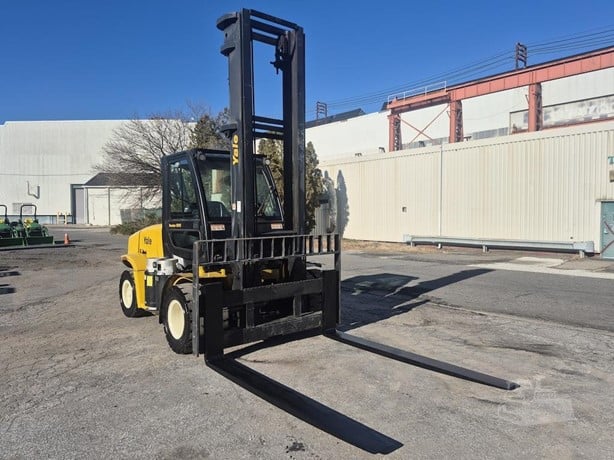 2016 Yale GP175VX 17,500 lb. LPG Forklift w/ Sideshift & Dual Wheel 219"H