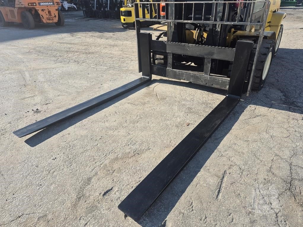 Montacargas diésel Yale GDP155VX 2008 REACONDICIONADO de 15,500 lb con desplazamiento lateral y rueda doble de 212.6"H