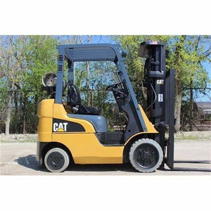 2006 Caterpillar C4000 4000 lb. LPG Forklift w/ Sideshift & Cushion Tires 3-Stage Mast - Forklifts