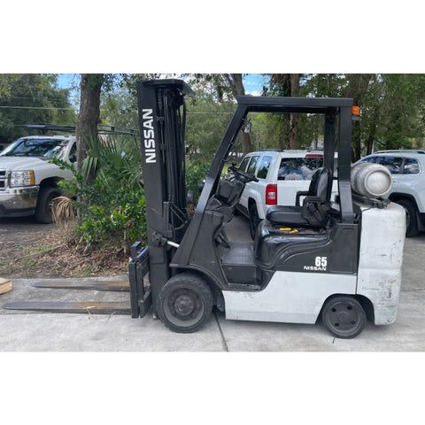 2009 Nissan MCU1F2A33LV 6500 lb. LPG Forklift w/ SideShift 191H - Forklifts