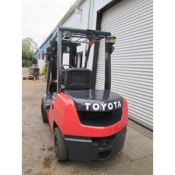 2010 Toyota 8FDU30 6000LBS Diesel Forklift w/ Sideshift Solid Pneumatic 3-Stage 187H - Forklifts