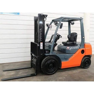 2011 Toyota 8FDU32 6500lbs Diesel Forklift w/ Sideshift 171 Max HT REFURB - Forklifts