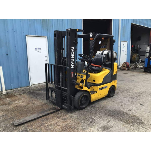 2013 Hyundai 5000 lb. LPG Forklift w/ Sideshift 185 - Forklifts