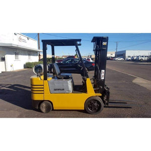 Caterpillar GC25 5000LBS LPG Forklift w/ Side Shift Cushion Tires 3 Stage Mast - Forklifts