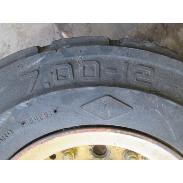 Caterpillar Dual Wheels And Tires - Parts