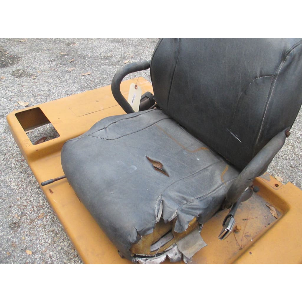 Caterpillar T40D 4000LBS Forklift Passenger Seat & Engine Cover Seat Bracket - Parts