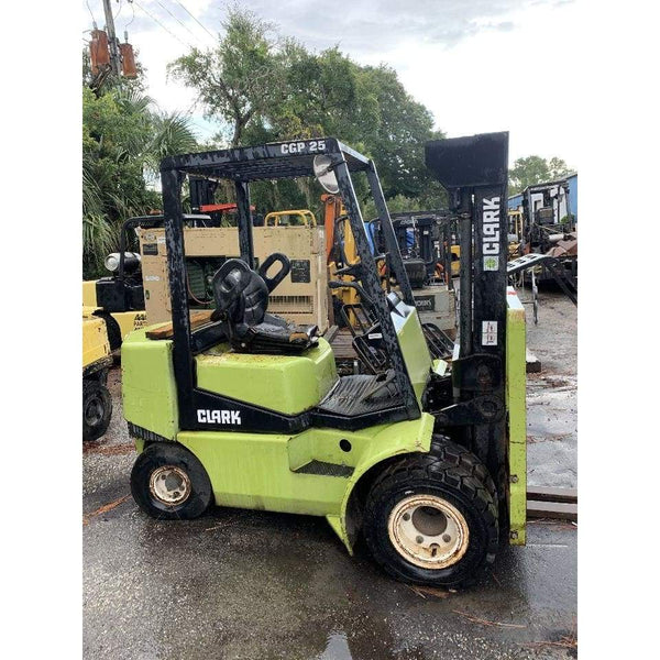 Clark CGP25 5000lbs Gasoline Dual Wheel Forklift w/ Pneumatic Tires 128H - Forklifts