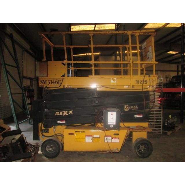 GROVE SM1346E 25 Electric Vertical Scissor Lift Driveable Manlift Boom 24V - Forklifts
