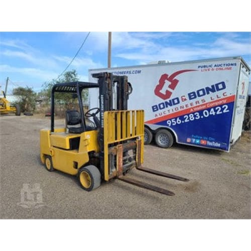 Hyster S40XL 4000 lb. Gasoline Forklift w/ Sideshift 147H - Forklifts