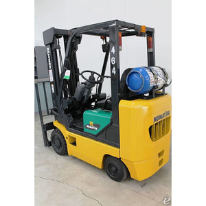 Komatsu FG15ST-16 3000LBS LPG Forklift w/ Sideshift 189H Triple Mast - Forklifts