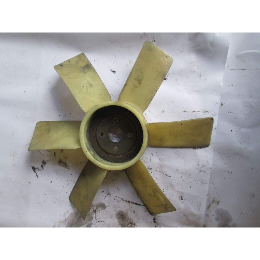 Nissan Gas Fan Blade - Parts