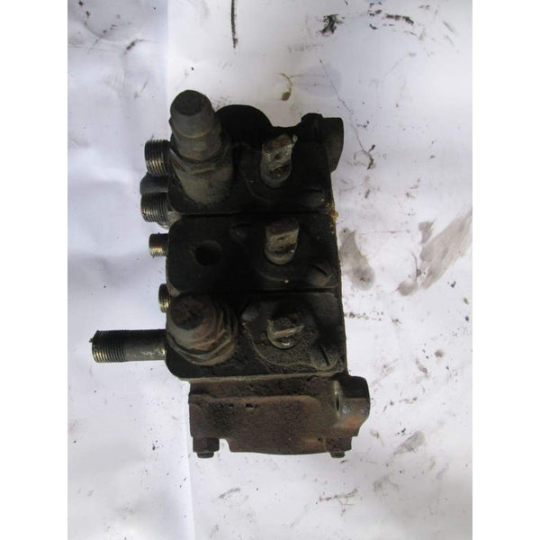 Nissan Gas Spool Valve - Parts