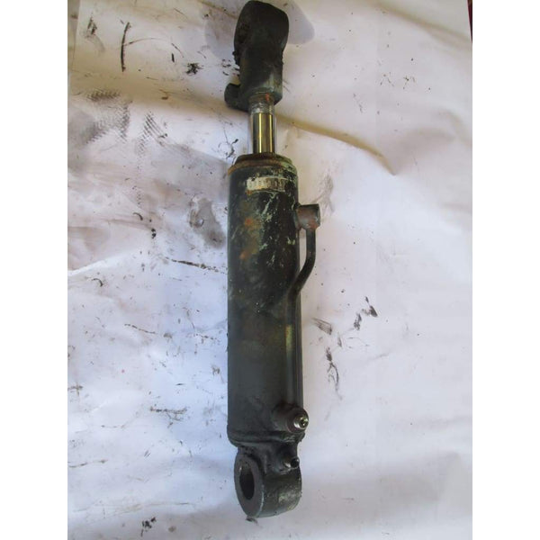 Nissan Gas Tilt Cylinder - Parts