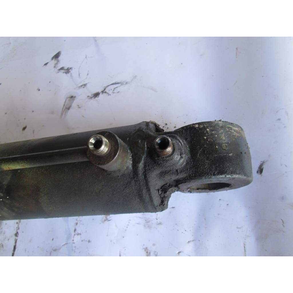 Nissan Gas Tilt Cylinder - Parts