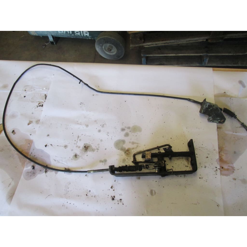 Yale Benada Accelerator And Wire - Parts