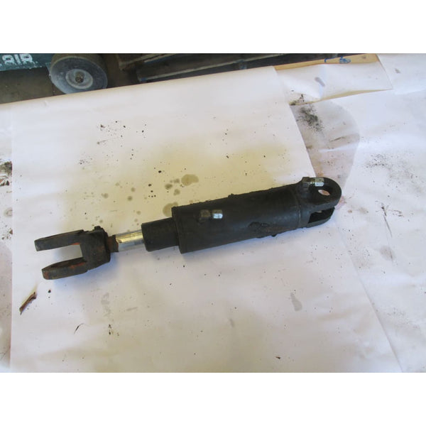 Yale Benada Tilt Cylinder - Parts